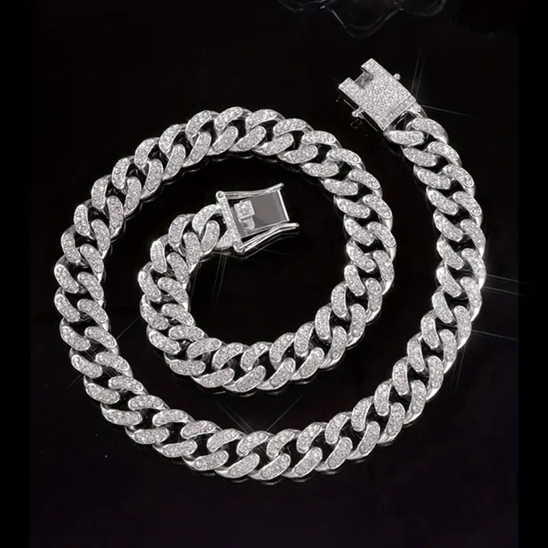 Iced Out Chain (Silver)