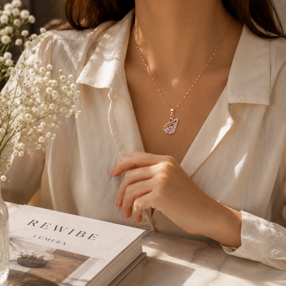 Serena Swan Necklace