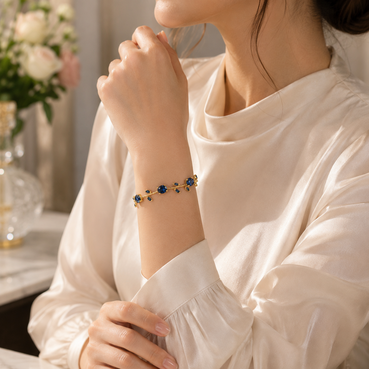 Tulip Leaf Crystal Bracelet