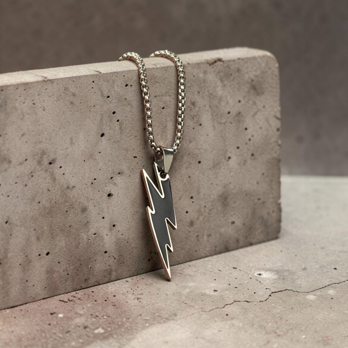 Triple Thunder Bolt Pendant