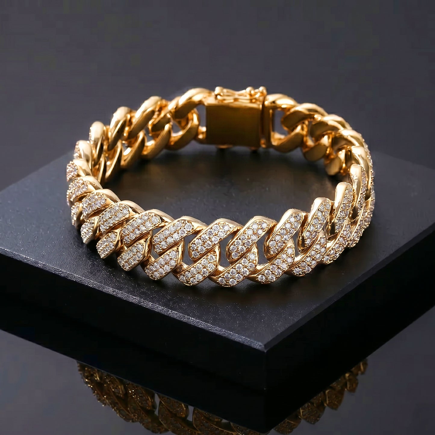 Dazzling Iced out Bracelet